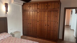 5 Schlafzimmer, kostenloses WLAN, Bettwäsche