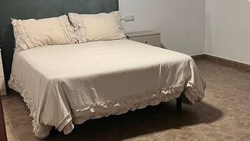 5 dormitoris, wifi gratuïta i roba de llit