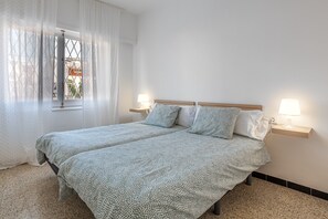 3 quartos, ferros/tábuas de passar roupa, Wi-Fi de cortesia