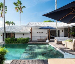 Piscine intérieure