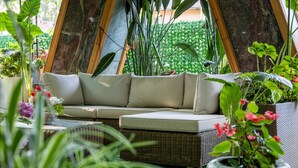 Lobby sitting area - Put Mladih Muslimana 16 (Sarajevo)