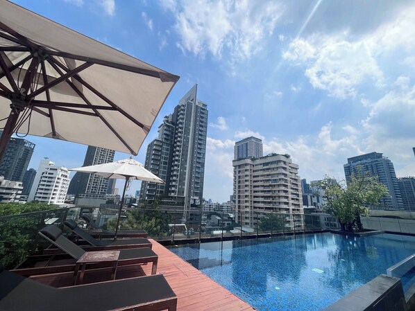 Pool - Low Rise; Relax Atmosphere; Airport Pickup (Krung Thep Maha Nakhon)