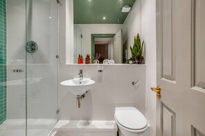 Hair dryer - Luxury Flat in Earls Court (Greater London)