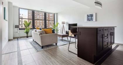 2BR Premium Downtown Suite