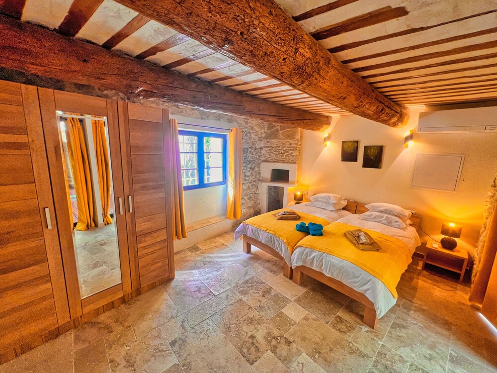 Provençal House with Wellness Oasis Near Uzès SaintHippolytede