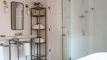 Bathtub, hair dryer, towels, soap
