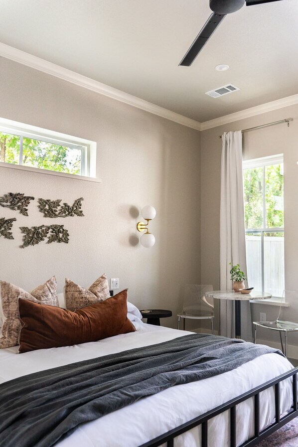 1 bedroom, WiFi, bed sheets, wheelchair access