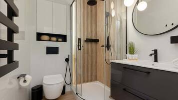 Dusche, Haartrockner, Shampoo