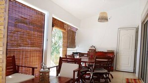 تناول الطعام