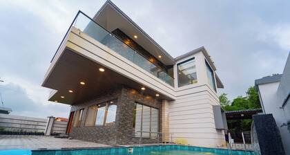 Royal Cabana - 6BHK Luxury Villa by Royal Villa Lonavla