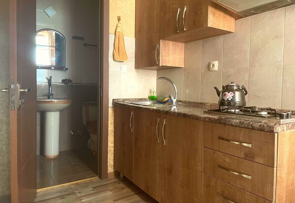 Chambre Double Standard | Cuisine privée