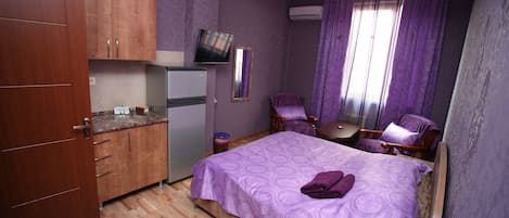 Chambre Standard double | 1 chambre, fer et planche à repasser, accès au Wi-Fi (inclus)