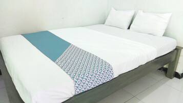 Standard Double Room | 1 bedroom, bed sheets