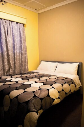 1 Schlafzimmer, Bügeleisen/Bügelbrett, WLAN, Bettwäsche