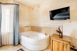 Soundproofing, free WiFi, bed sheets - Castle Panorama House (Nevsehir)