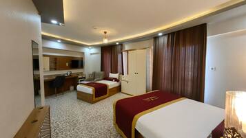 Premier Triple Room | Egyptian cotton sheets, premium bedding, down comforters