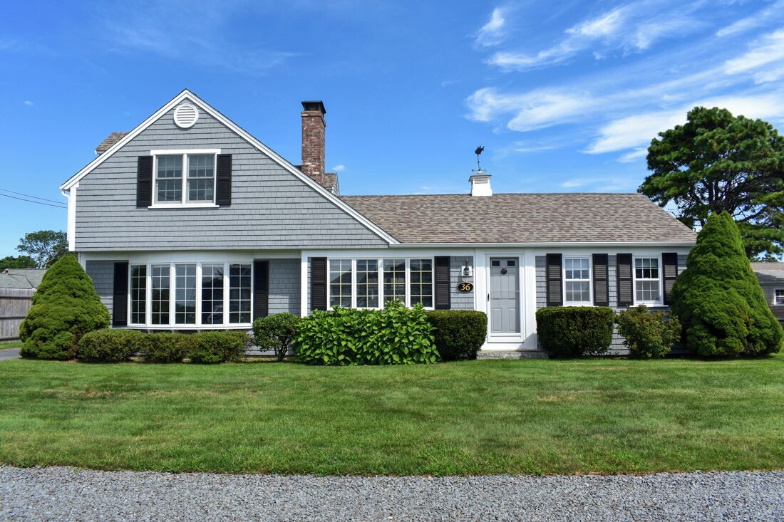 Surfside Rd 36: 4  BR, 1.5  BA House in West Dennis, Sleeps 8