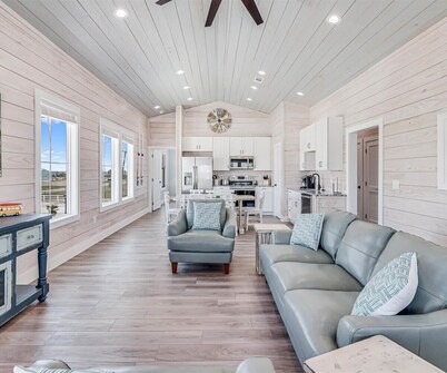 114 Seven Palms, Sunshine and Flip Flops