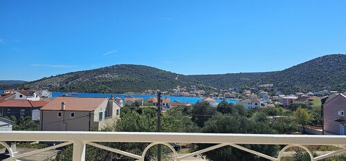 Coastal Charm Apartment D