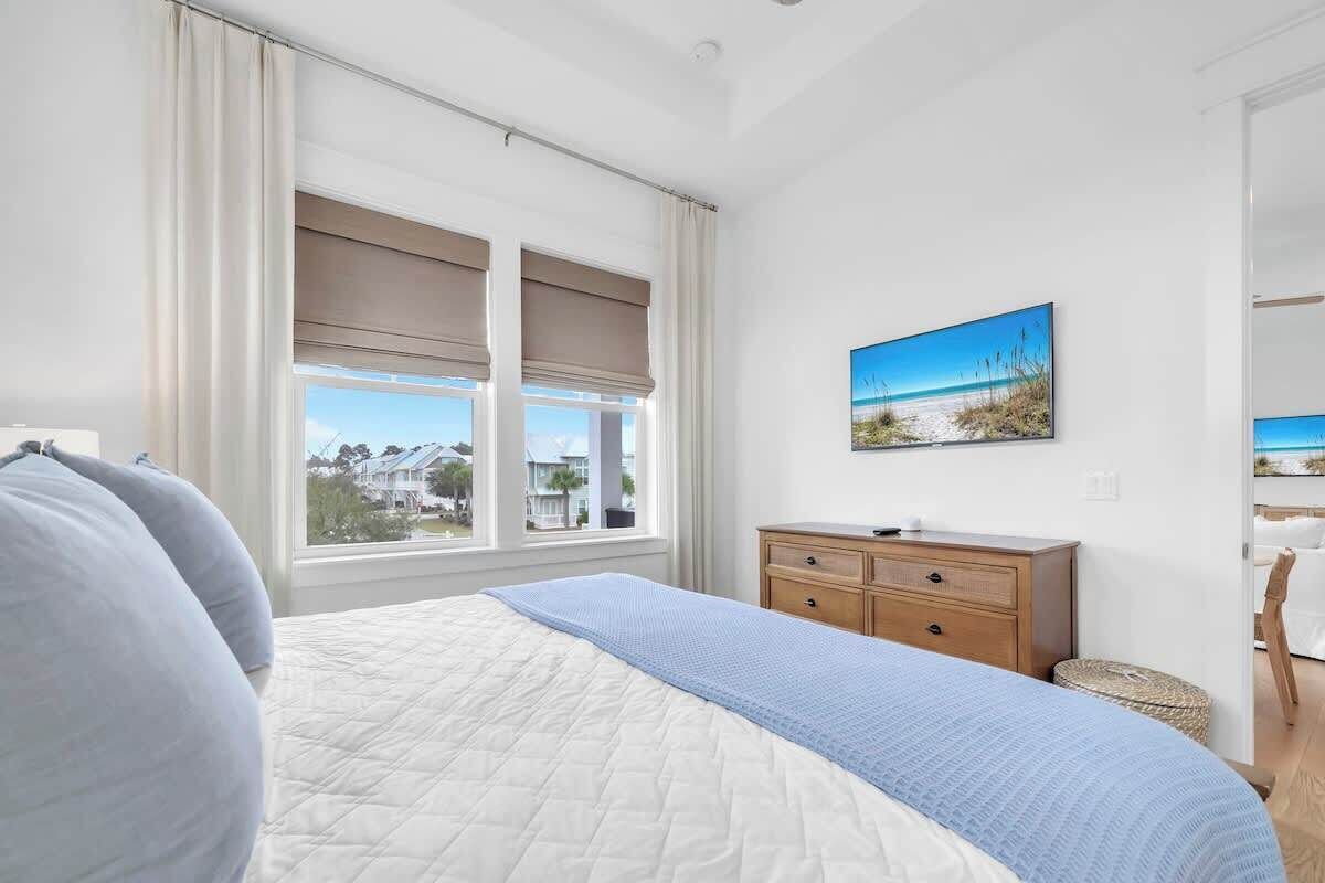 2 bedrooms, iron/ironing board, travel crib, WiFi