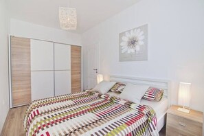 3 Schlafzimmer, Bügeleisen/Bügelbrett, WLAN, Bettwäsche