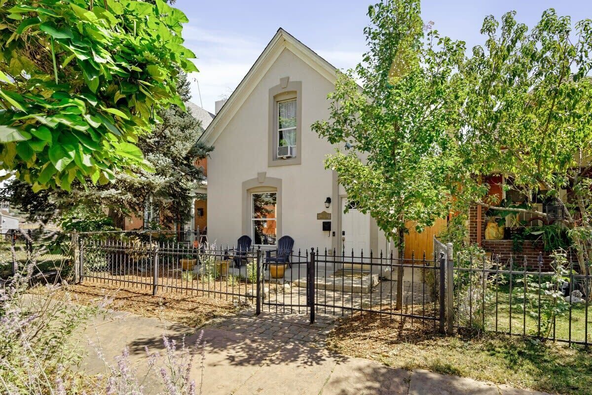 Victorian Charmer and Carriage House, Walk to RiNo