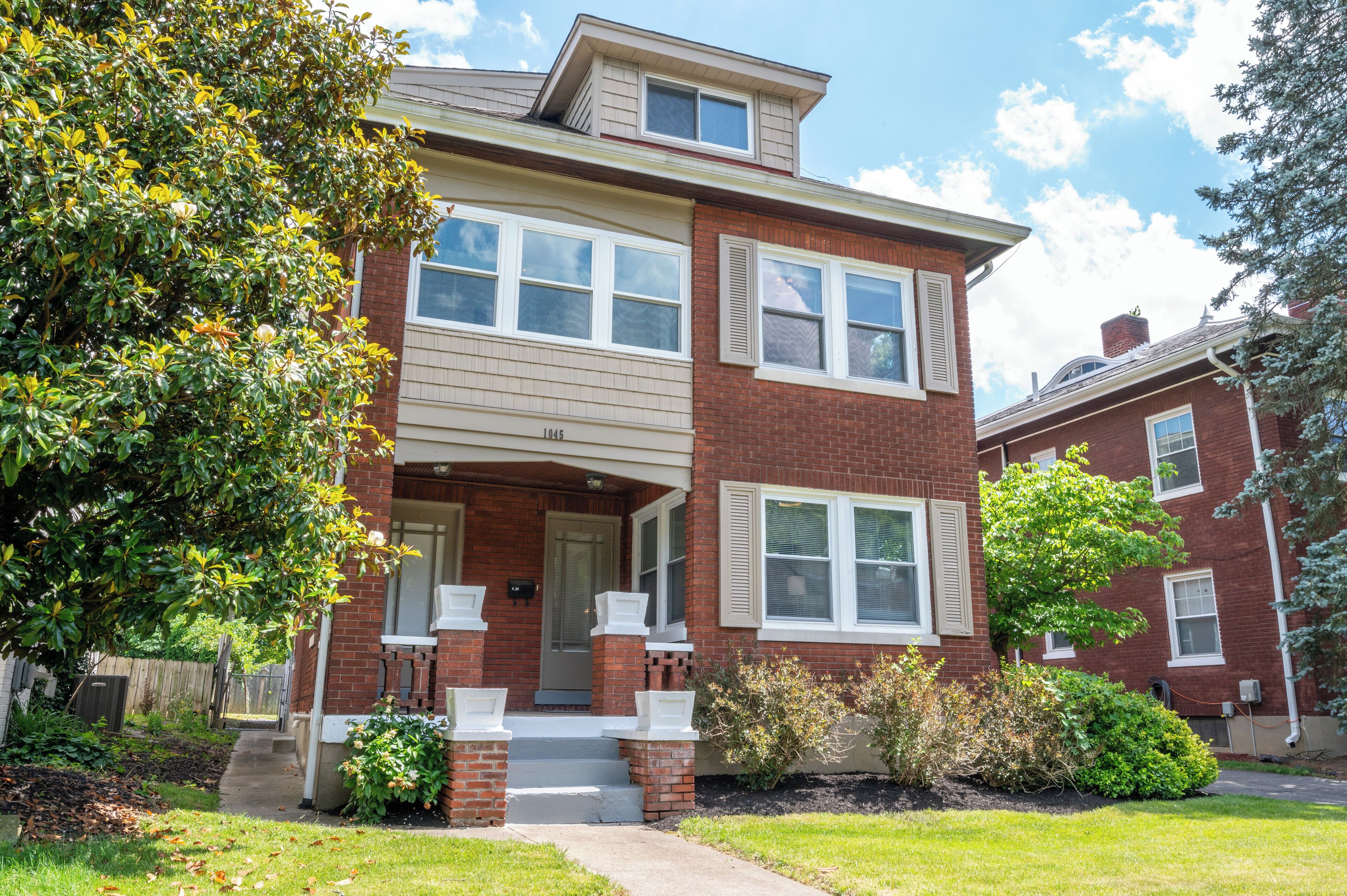 Historic Park Hills Cottage – Walk to Devou Park, 10 Min to Downtown Cincinnati