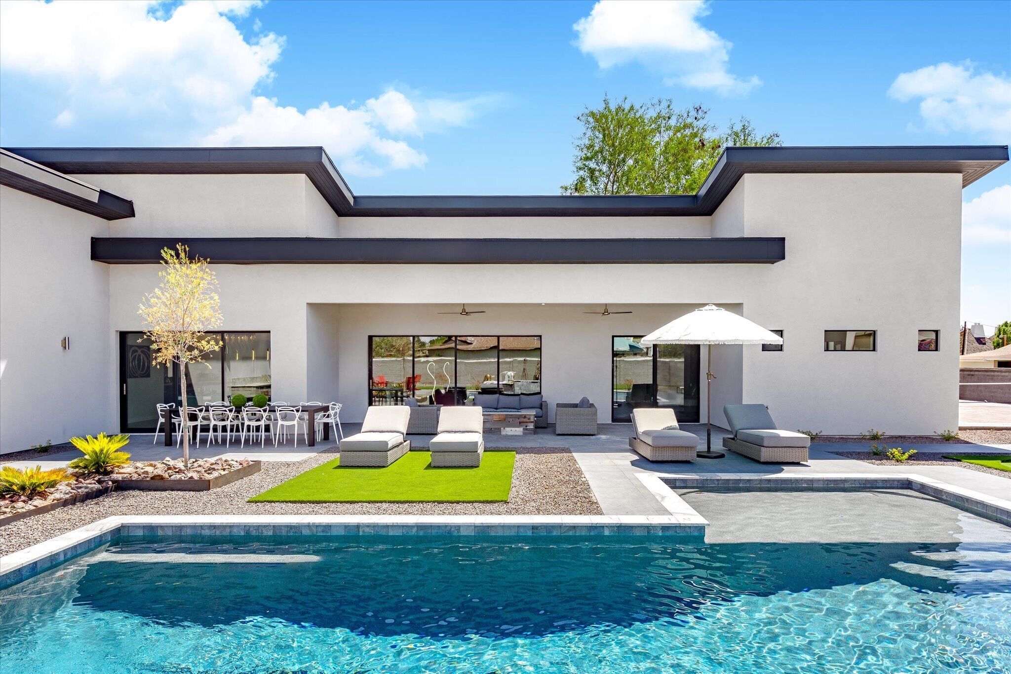 The Versace Villa: Pool + Pickleball + More