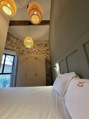 3 bedrooms, iron/ironing board, free WiFi