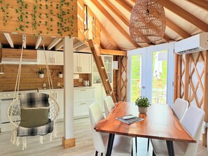 تناول الطعام