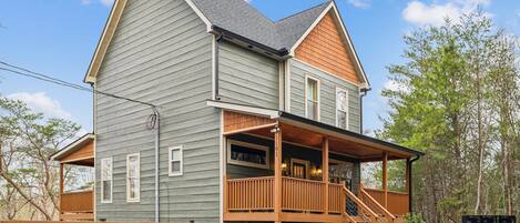 Cabin, 3 Bedrooms | Exterior