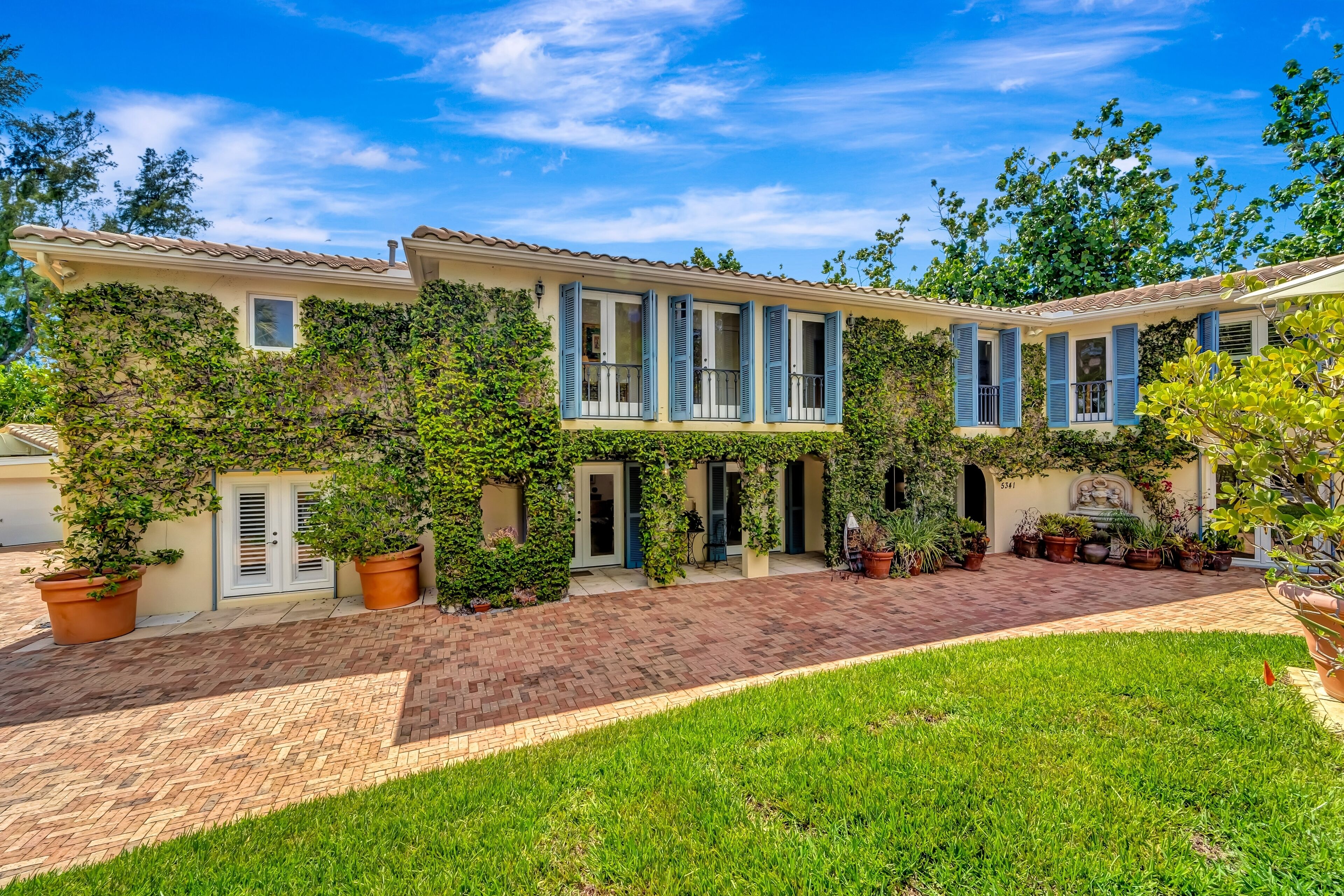 Longboat Key Cottage