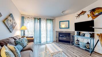 TV, fireplace, DVD player, stereo