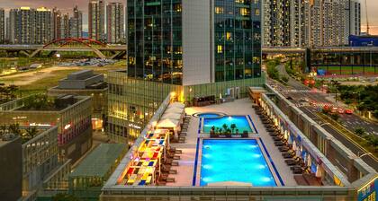 Romantic Spa with Spa & Swimming Pool - Hanla Western Park Hotel Spa & Pool