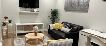 Cozy Private Suite in Langford