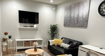 Cozy Private Suite in Langford