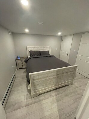 1 quarto, ferros/tábuas de passar roupa, Wi-Fi, roupa de cama