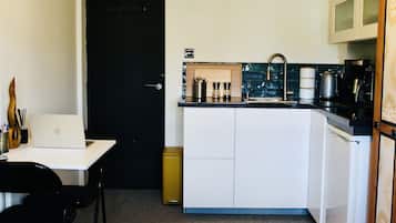 Fridge, microwave, coffee/tea maker, electric kettle