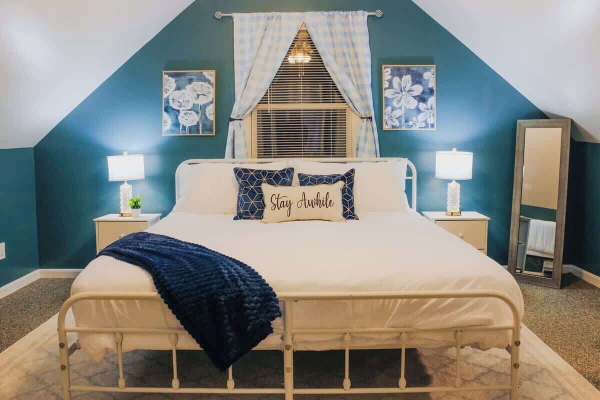 2 chambres, fer et planche à repasser, Wi-Fi gratuit, draps fournis