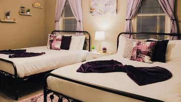2 bedrooms, desk, iron/ironing board, WiFi (free)