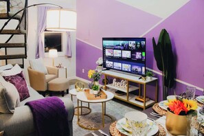 Smart TV, offices