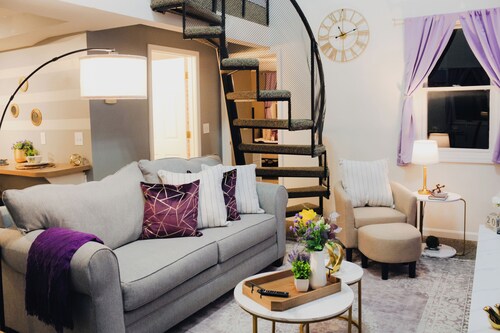 Spacious Stylish Retreat in the Heart of Clifton Neighborhood, King Bed, Coffee!