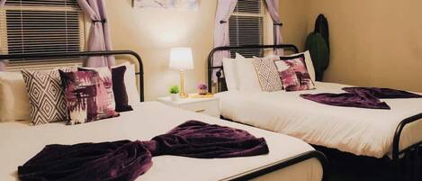 2 bedrooms, iron/ironing board, WiFi (free), bed sheets
