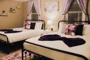 2 Schlafzimmer, Schreibtisch, Bügeleisen/Bügelbrett, kostenloses WLAN