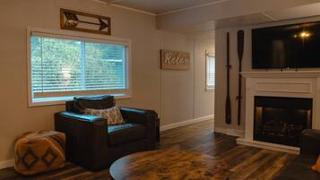 TV connectée, cheminée