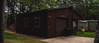 Pet Friendly, Lake Fun! Dragonfly Trail Retreat