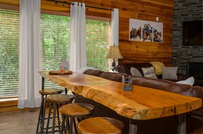 Dining - 10 Min to Dollywood! Christmas Time in the Smokies (Pigeon Forge)