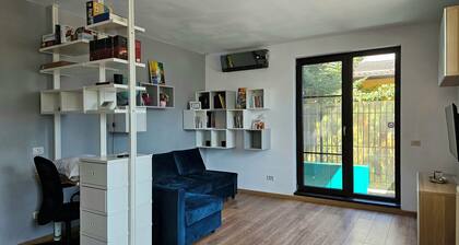 Exclusive Living Apartment