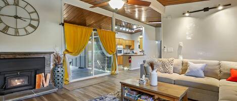 Älytelevisio, takka