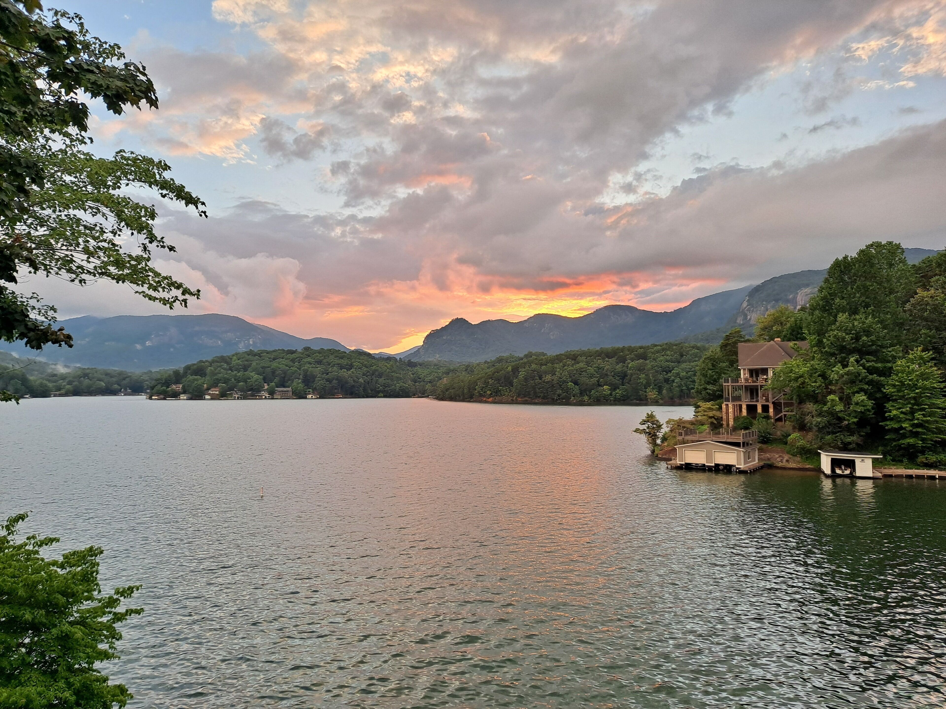 What a View! Comfortable Lake Front Home.